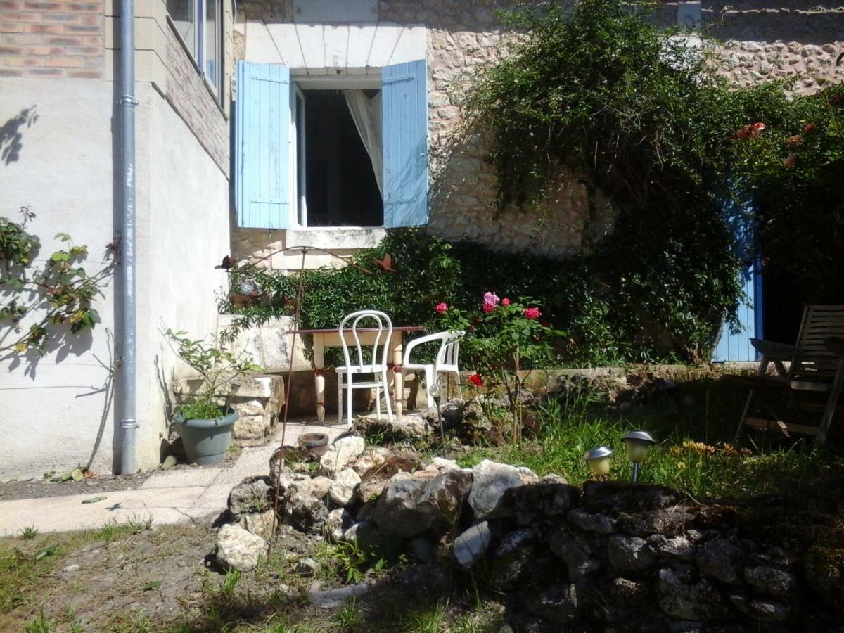 La Maison Bleue Brantôme Exterior foto